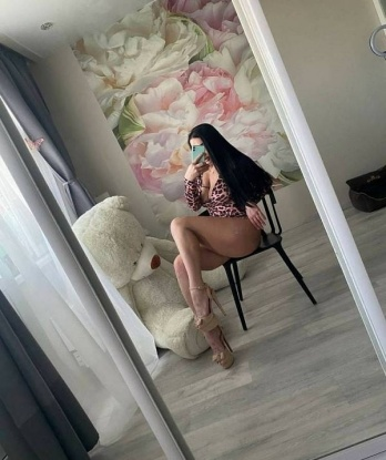 Алина