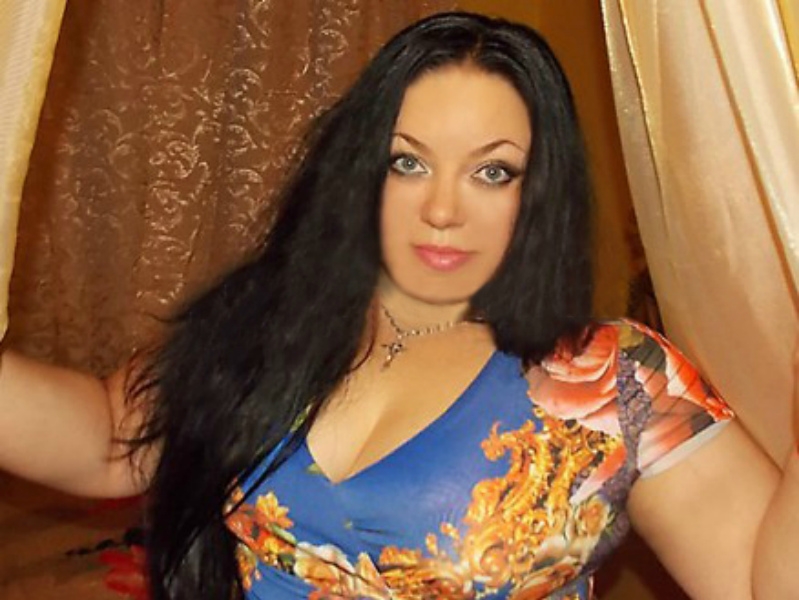 У меня есть огромный багаж опыта и я гарантирую, что ты проведешь со мной незабываемое время. Посмотрите мои фото, чтобы понять, насколько я сексуальна и привлекательна. Я предлагаю широкий спектр услуг, удовлетворяющих все твои фантазии и желания. Я готова выполнить все твои желания и позволю тебе расслабиться после напряженного дня. У меня много положительных отзывов от довольных клиентов, которые возвращаются ко мне снова и снова. Живу в Москве, так что я всегда готова встретиться с тобой и дать тебе удовольствие. Свяжись со мной, и я уверена, что ты останешься доволен. Жучка